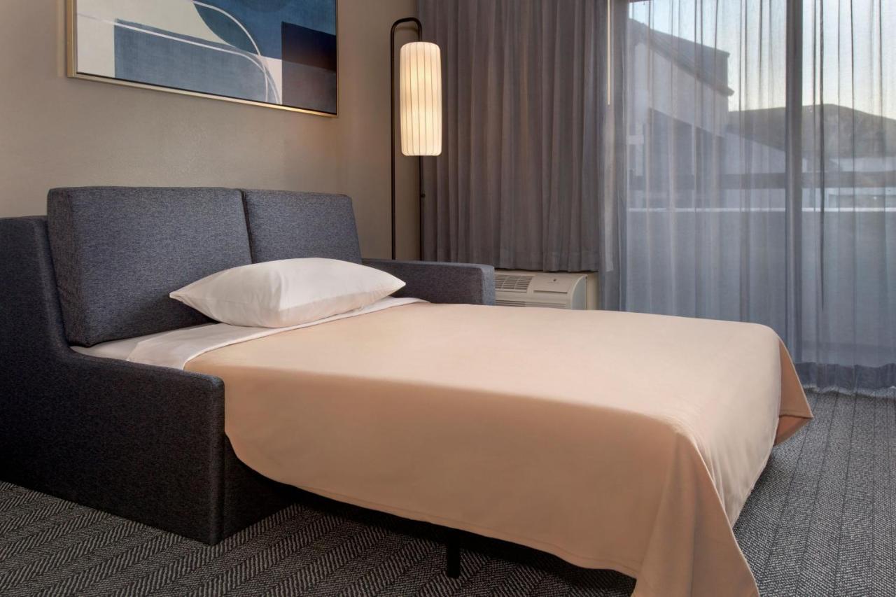 Courtyard By Marriott Tarrytown Westchester County Exteriör bild