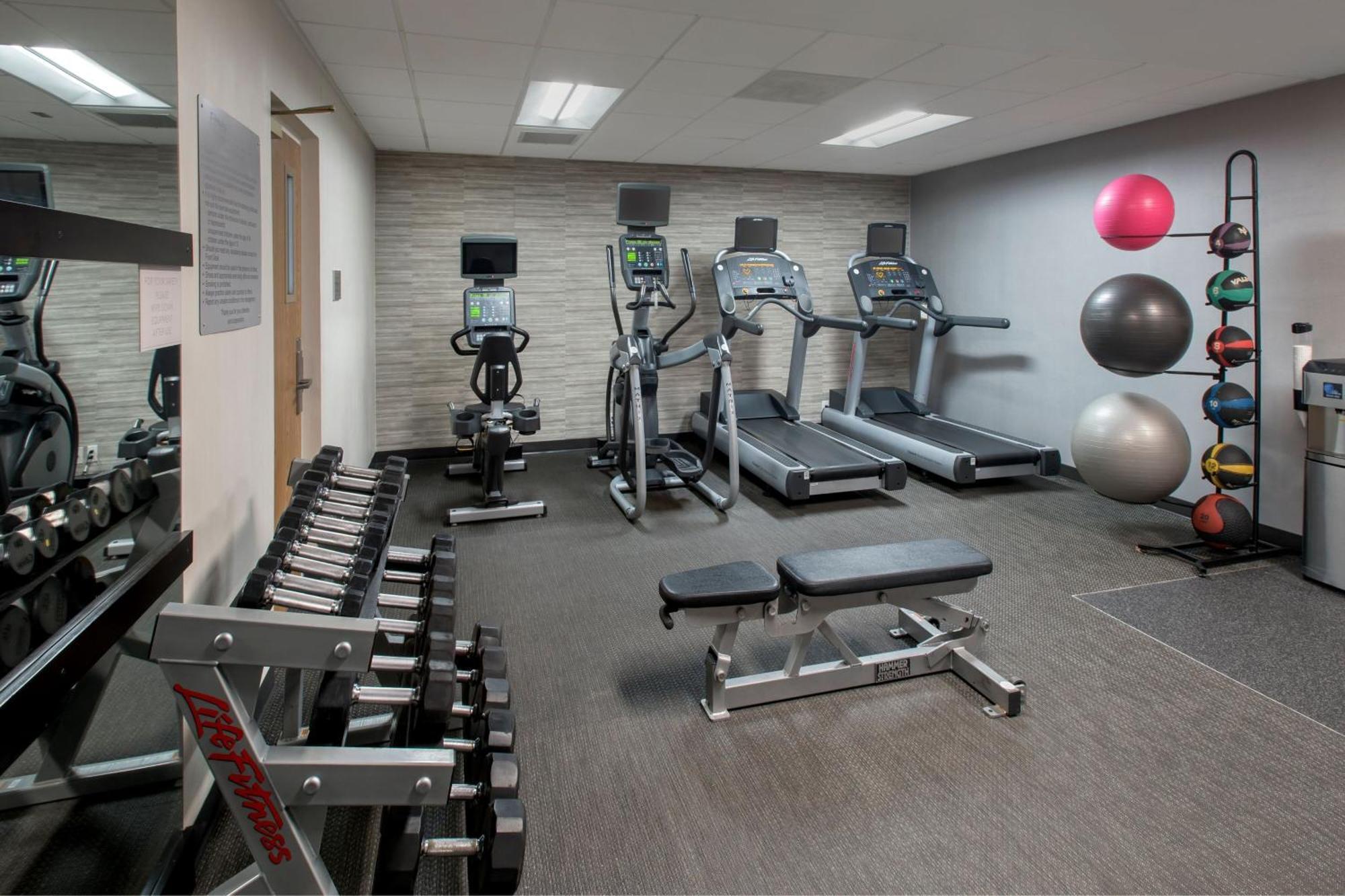 Courtyard By Marriott Tarrytown Westchester County Exteriör bild
